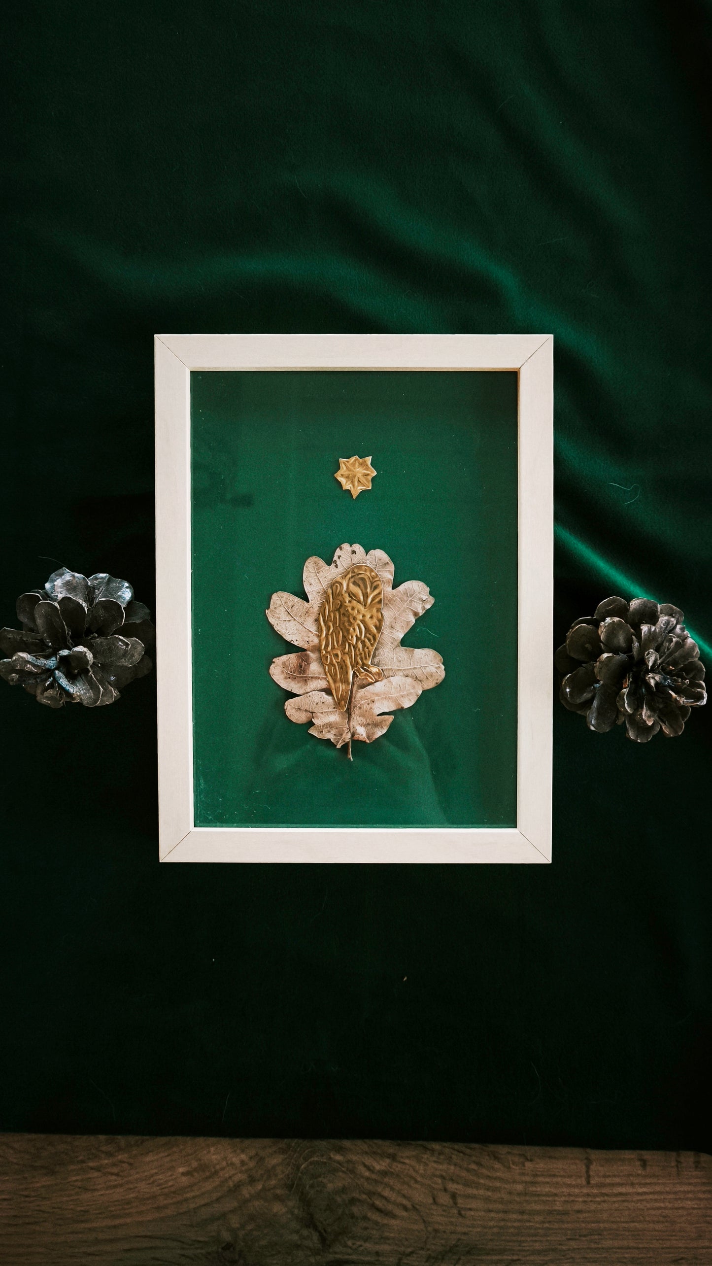 Quadretto della Foresta: Barbagianni e foglia di Quercia