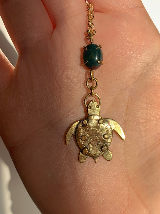 Collana Tartaruga con diaspro oceano